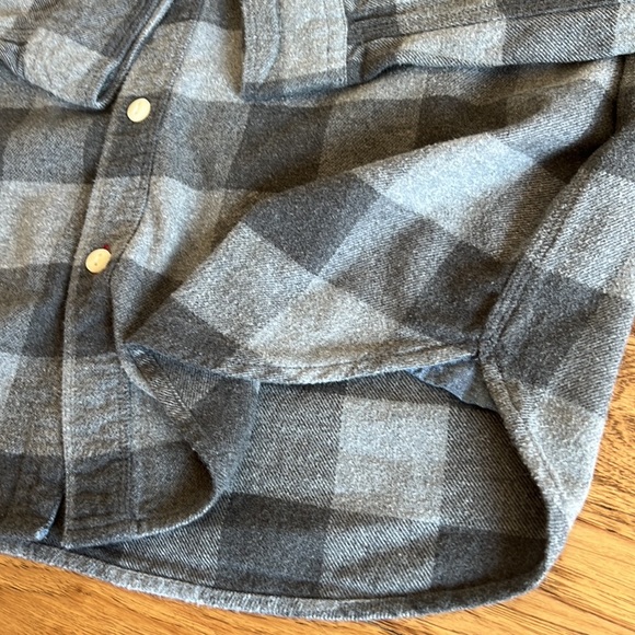 True Grit Gray Plaid Flannel Button Down XL - Picture 6 of 11